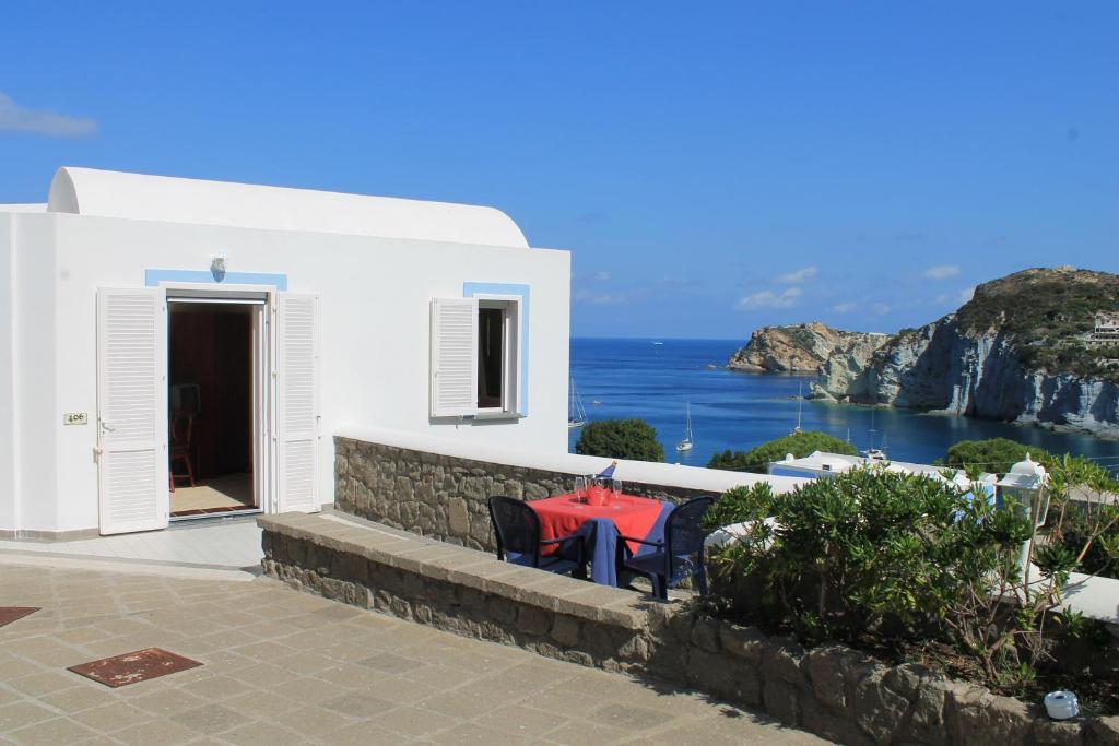 Hotel Villaggio Dei Pescatori Ponza Exterior photo