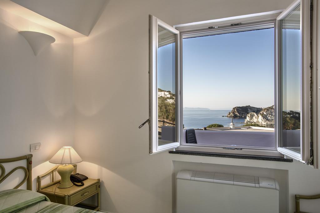 Hotel Villaggio Dei Pescatori Ponza Exterior photo