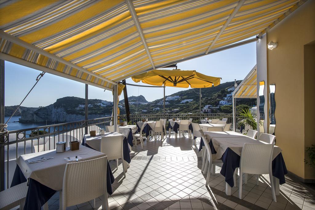 Hotel Villaggio Dei Pescatori Ponza Exterior photo