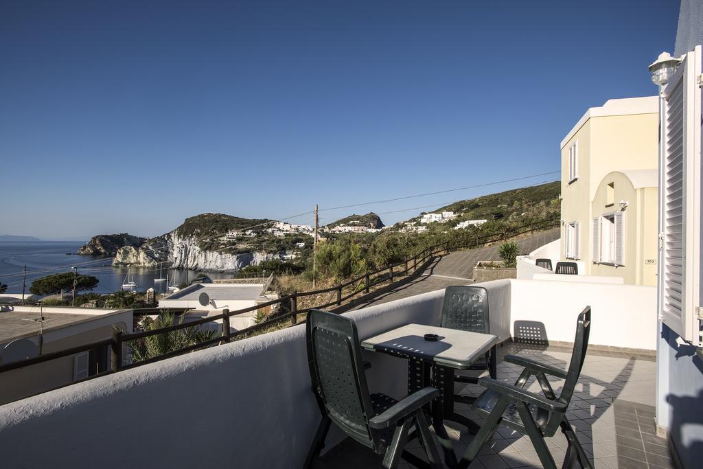 Hotel Villaggio Dei Pescatori Ponza Exterior photo