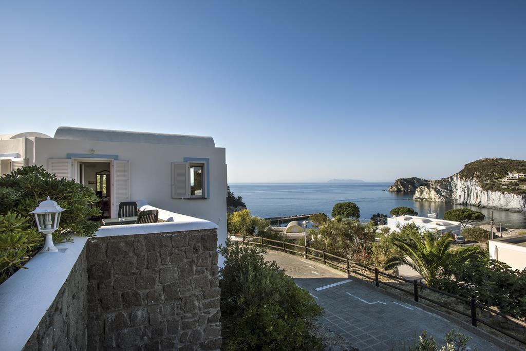 Hotel Villaggio Dei Pescatori Ponza Exterior photo