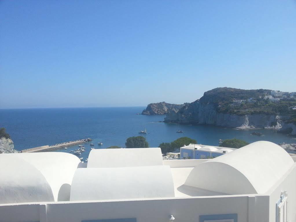 Hotel Villaggio Dei Pescatori Ponza Exterior photo